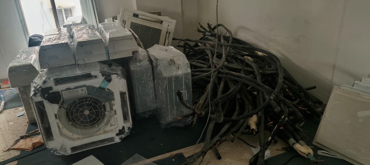 AC units and electrical cables scrap